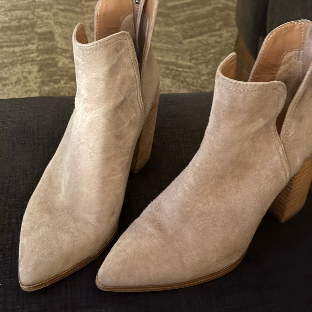 Steve Madden ankle boots